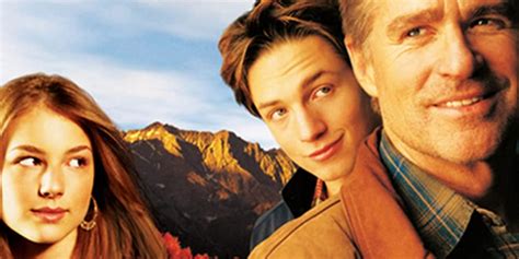  What About That Hilarious Superhero Family Drama With An Alien Twist: Everwood?!